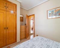 Sale - Квартира / Квартира - Torrevieja - Punta Prima