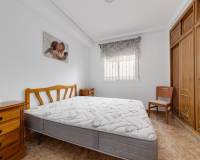 Sale - Квартира / Квартира - Torrevieja - Punta Prima