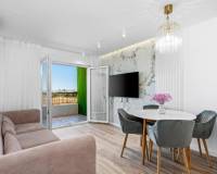 Sale - Квартира / Квартира - Torrevieja - Punta Prima