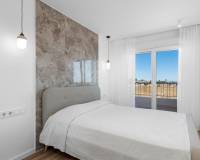 Sale - Квартира / Квартира - Torrevieja - Punta Prima