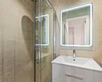 Sale - Квартира / Квартира - Torrevieja - Punta Prima
