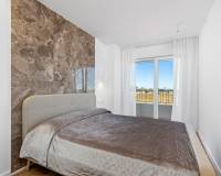 Sale - Квартира / Квартира - Torrevieja - Punta Prima