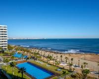 Sale - Квартира / Квартира - Torrevieja - Punta Prima