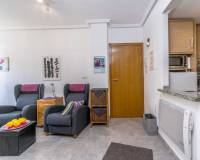 Sale - Квартира / Квартира - Torrevieja - Punta Prima