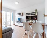 Sale - Квартира / Квартира - Torrevieja - Rocio del Mar