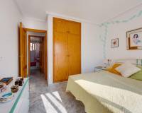 Sale - Квартира / Квартира - Torrevieja - Torre del Moro