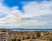 Sale - Квартира / Квартира - Torrevieja - Torreblanca