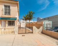 Sale - Maison mitoyenne - Orihuela Costa - La Zenia