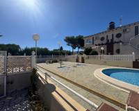 Sale - Maison mitoyenne - Torrevieja - Los Altos