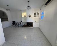 Sale - Maison mitoyenne - Torrevieja - Los Altos