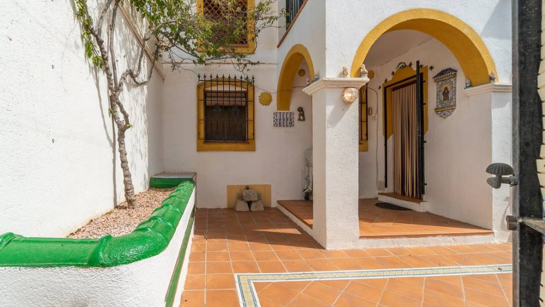 Sale - Maison mitoyenne - Torrevieja - Torre del Moro