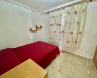 Sale - Maison mitoyenne - Torrevieja