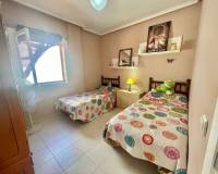 Sale - Maison mitoyenne - Torrevieja