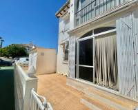 Sale - Maison mitoyenne - Torrevieja