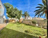 Sale - Maison mitoyenne - Torrevieja
