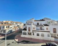 Sale - Maison mitoyenne - Torrevieja