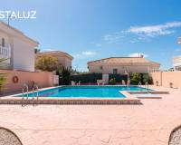 Sale - Radhus - Orihuela Costa - Playa Flamenca