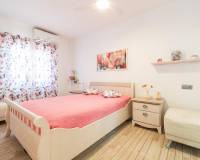 Sale - Radhus - Orihuela Costa - Playa Flamenca