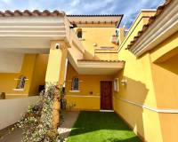 Sale - Вилла - Orihuela Costa - Cabo Roig