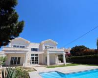 Sale - Вилла - Orihuela Costa - Cabo Roig