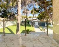 Sale - Villa - Torrevieja - Los balcones