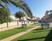 Sale - Villa - Torrevieja - Nueva Torrevieja