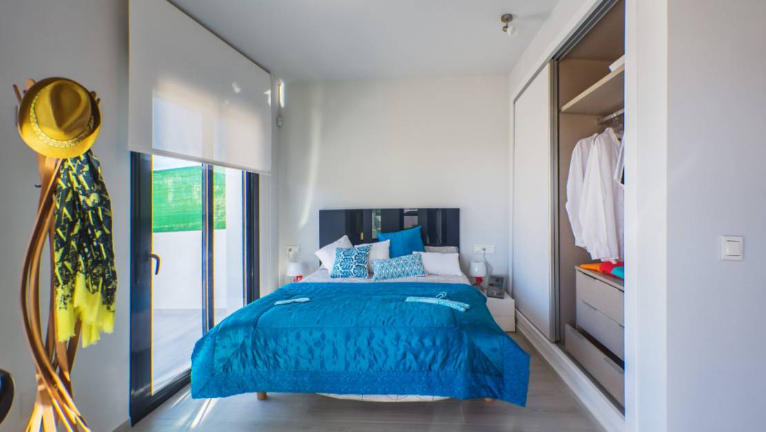 Schlafzimmer | Moderne Wohnung zum Verkauf in Orihuela Costa