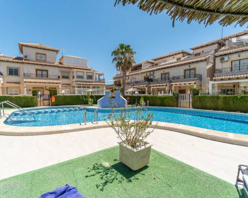 Sıra Evler - tekrar satış - Orihuela Costa - SEF-12658