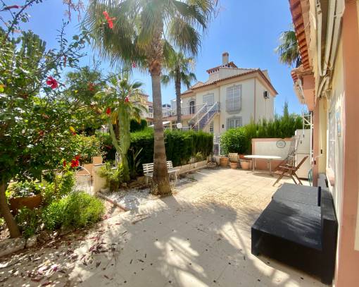 Sıra Evler - Uzun süre kiralama - Torrevieja - RENT-045I