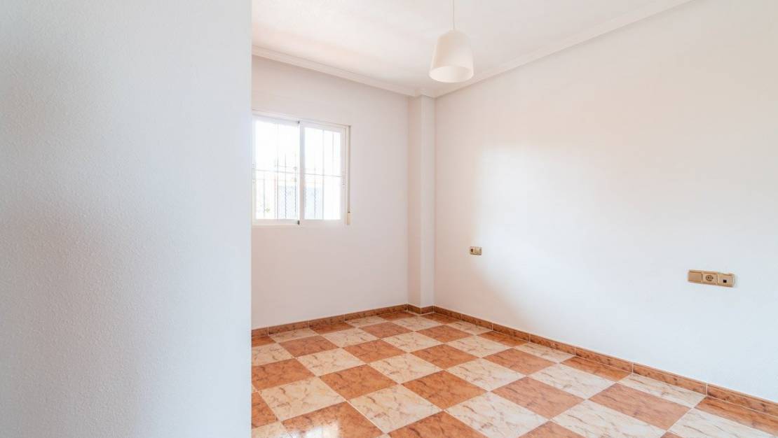 tekrar satış - Apartman dairesi - Orihuela Costa - Montezenia