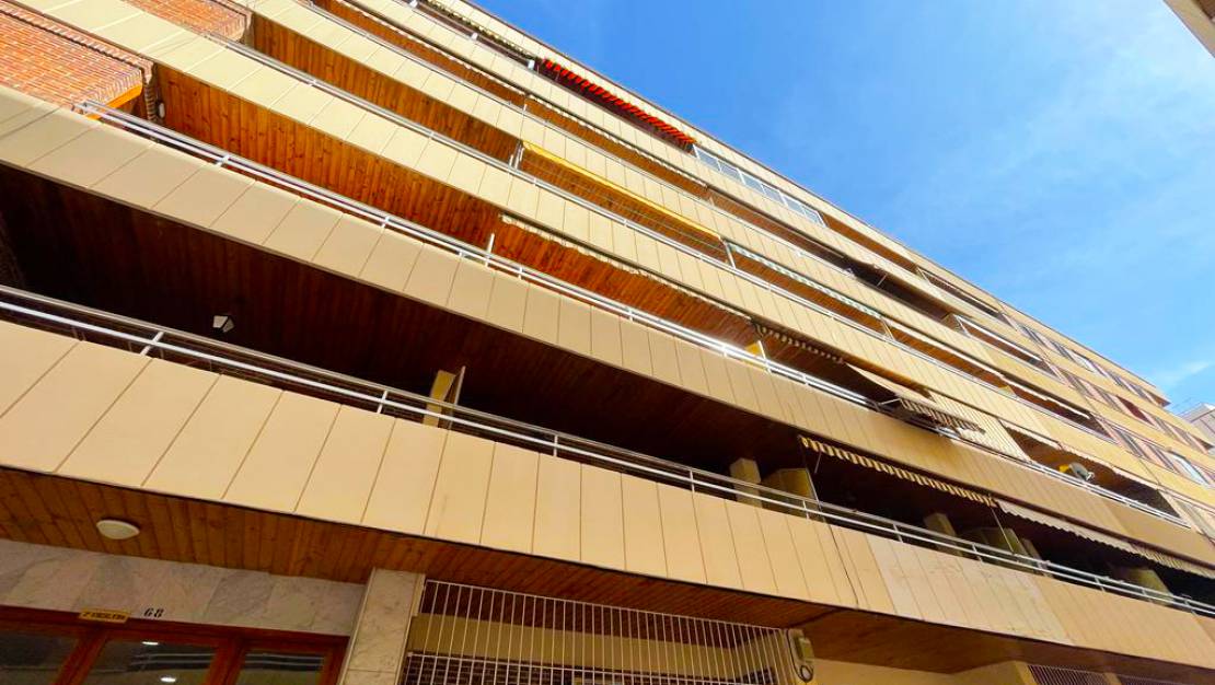 tekrar satış - Apartman dairesi - Torrevieja - Acequion