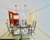 tekrar satış - Apartman dairesi - Torrevieja - Centro