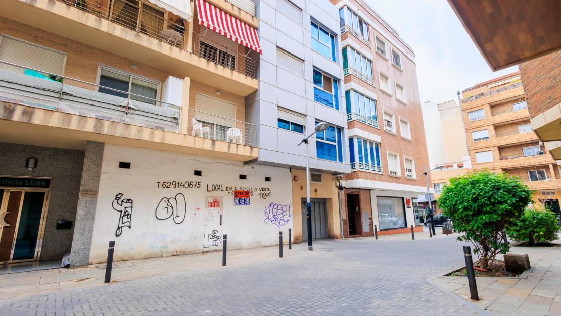 tekrar satış - Apartman dairesi - Torrevieja Centro