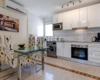 tekrar satış - Apartman dairesi - Torrevieja - Lago jardin