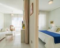 tekrar satış - Apartman dairesi - Torrevieja - Los Frutales