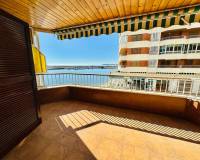 tekrar satış - Apartman dairesi - Torrevieja - Playa Acequion