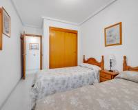 tekrar satış - Apartman dairesi - Torrevieja - Playa de los Naufragos