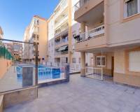 tekrar satış - Apartman dairesi - Torrevieja - Playa de los Naufragos