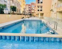 tekrar satış - Apartman dairesi - Torrevieja - Playa del Acequion