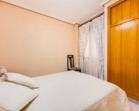 tekrar satış - Apartman dairesi - Torrevieja - Playa del Cura
