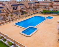 tekrar satış - Apartman dairesi - Torrevieja - Punta Prima