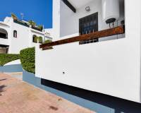 tekrar satış - Sıra Evler - Torrevieja - Playa de los Naufragos