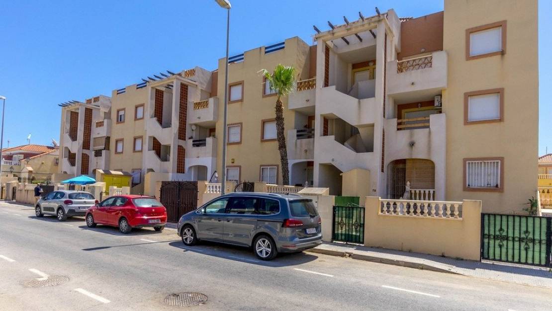 tekrar satış - Sıralı evler - Orihuela Costa - La Zenia