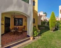 tekrar satış - Sıralı evler - Torrevieja - Punta Prima