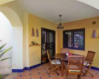 tekrar satış - Sıralı evler - Torrevieja - Punta Prima