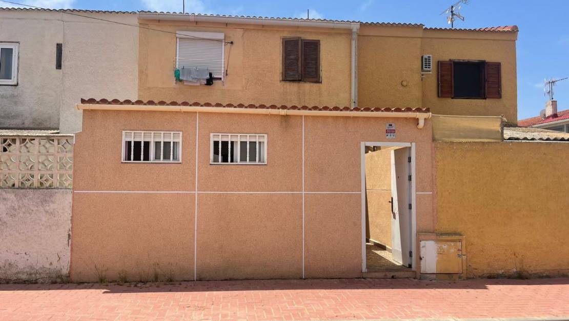 tekrar satış - Sıralı evler - Torrevieja