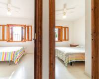 tekrar satış - Villa - Orihuela Costa - Punta Prima