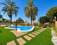tekrar satış - Villa - Orihuela Costa - Punta Prima