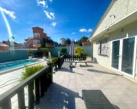 tekrar satış - Villa - Pilar de la Horadada - Pinar de Campoverde