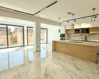 tekrar satış - Villa - Torrevieja - Los balcones